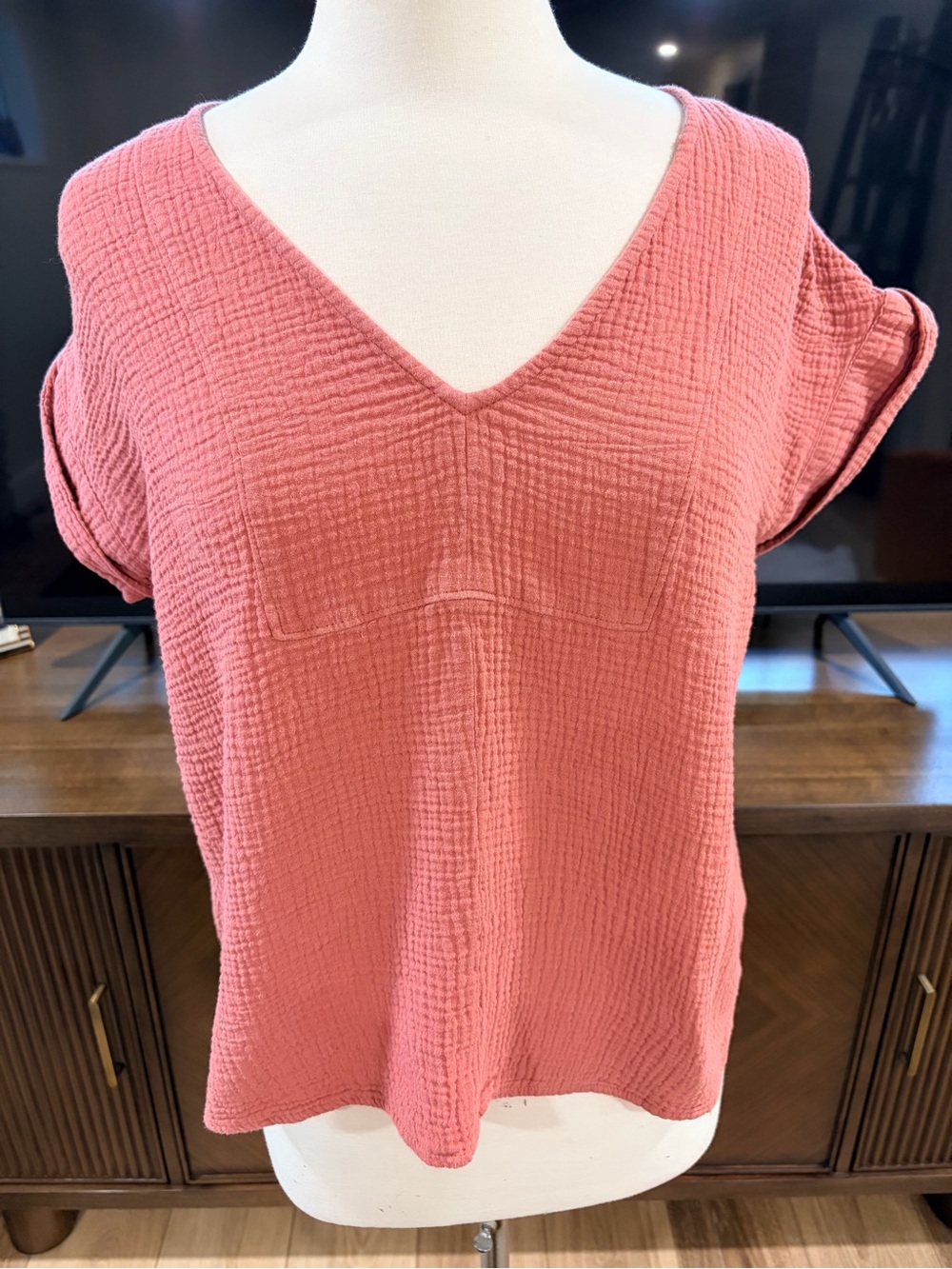 Madewell Textured V-Neck Tunic in Rose